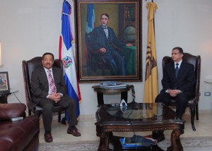 Roberto Rosario Márquez y Emilio Florentino.