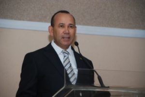 Industriales-de-Herrera-Víctor-Castro