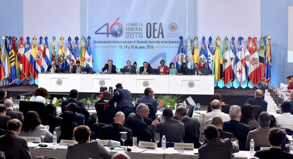 PLENARIA OEA A