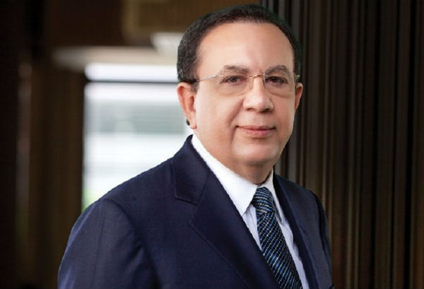 Héctor-Valdez-Albizu-3