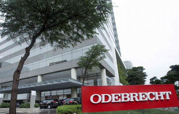 Propósitos de negocios. La compañía constructora Odebrecht es un poderoso conglomerado brasileño de negocios en los campos de la ingeniería y la construcción, además de su participación en la manufactura de productos químicos y petroquímicos.